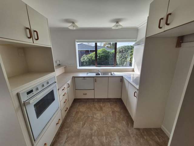 209a College Street West End_2