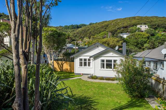 66 Airlie Road Plimmerton_1