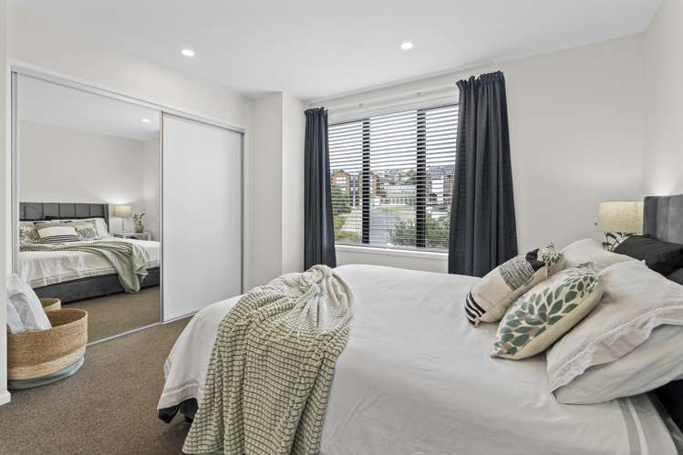 6 Orca Drive Stanmore Bay_4