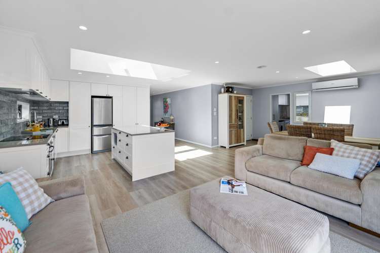 114 Coast Boulevard Papamoa_12