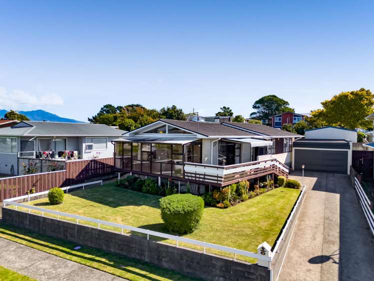 14 Trelawney Crescent Westown_0