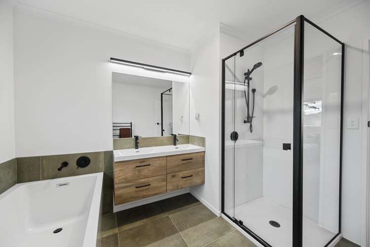 117 Eskdale Drive Bay View_28