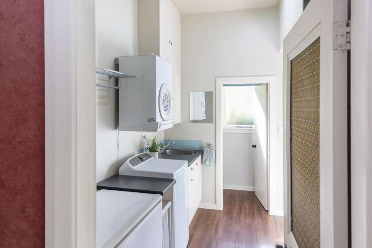 76 & 76A Fisher Avenue Beckenham_19