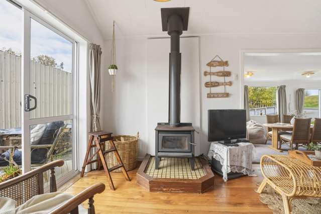 12 Kerr Street Karitane_4