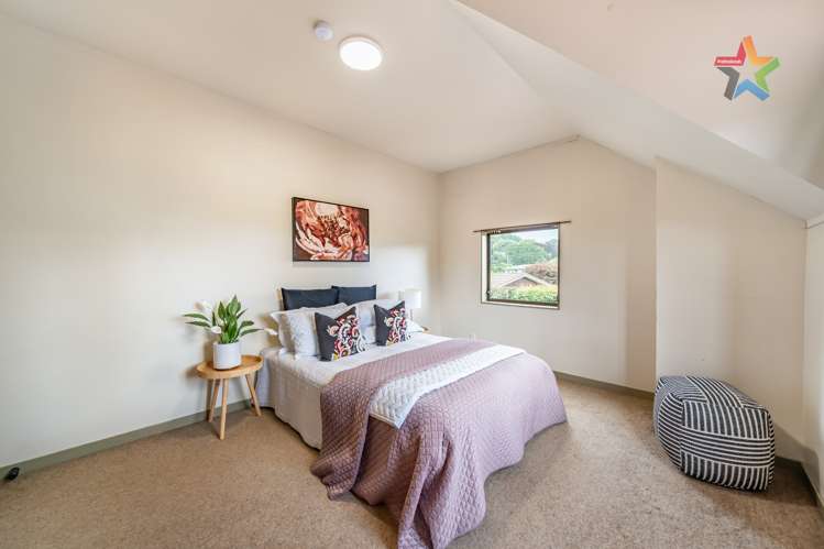 19 Mcenroe Grove Naenae_8