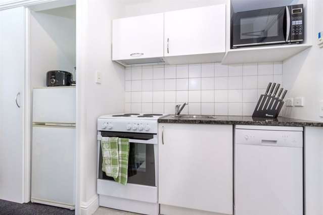 Unit 411/22 Nelson Street City Centre_3