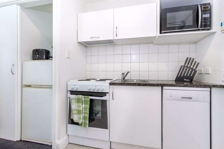 Unit 411/22 Nelson Street City Centre_3