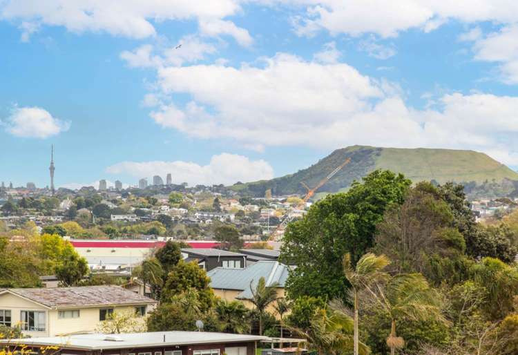 2/41 Marriott Road Pakuranga_9