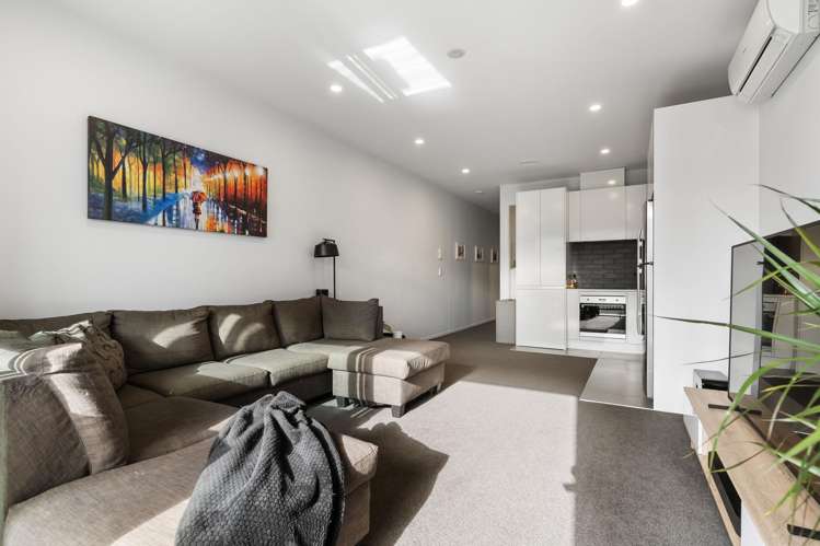206/81 Mapou Road_5