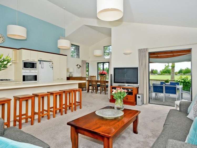 22 Gallery Grove Flagstaff_1