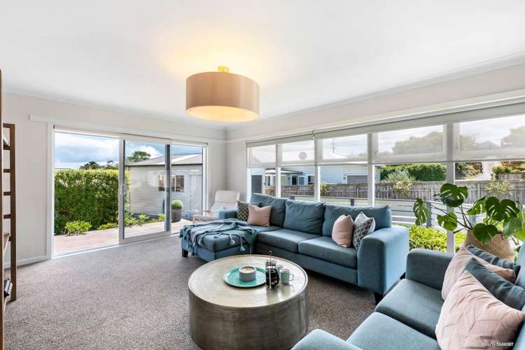58 Karaka Road Beachlands_1
