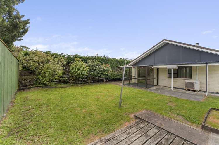99 Norfolk Crescent Otaki Beach_10