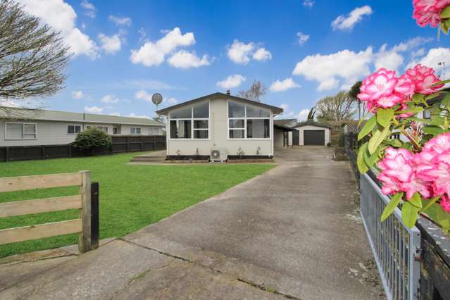 Charming family home in Pahiatua!