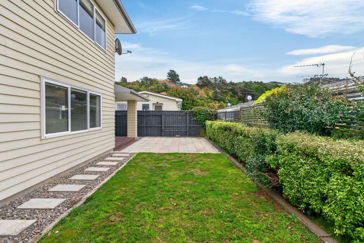 8 Davies Street Tawa_12