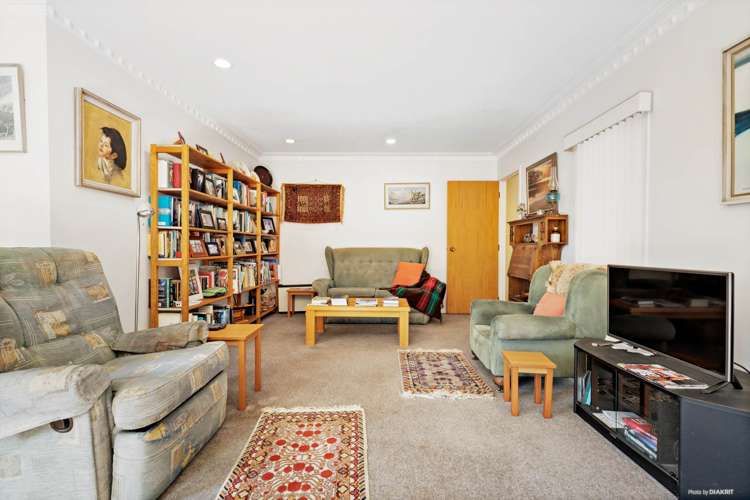 2/32 Shakespeare Road Milford_6