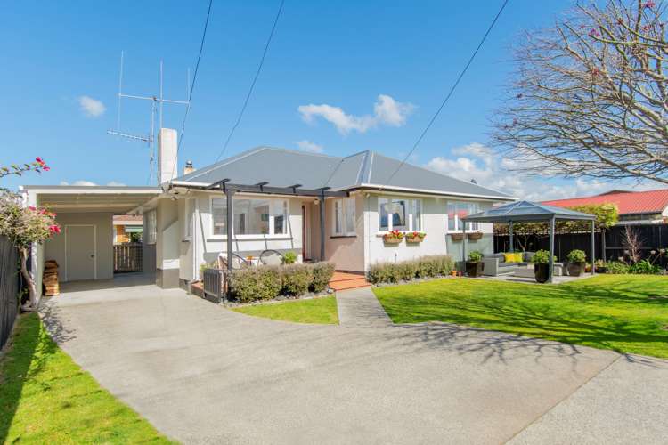 19a Pemberton Crescent Greerton_10