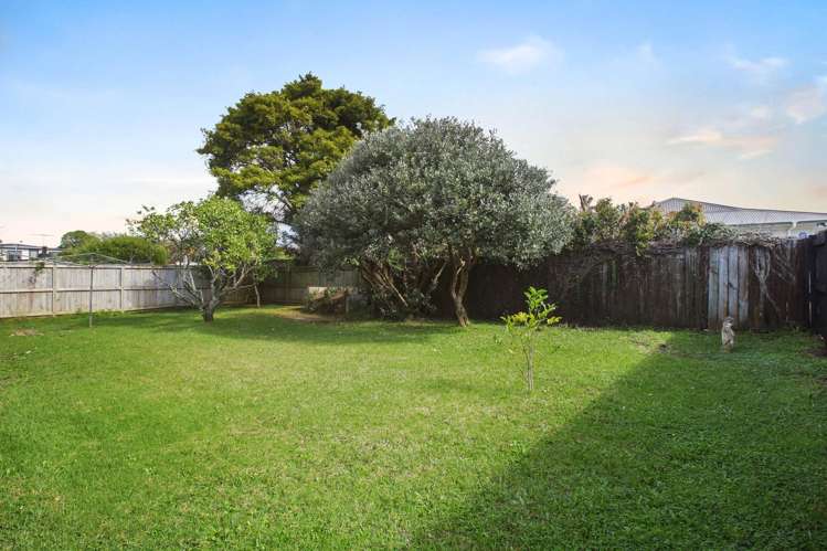 32 Glenmore Road Sunnyhills_31