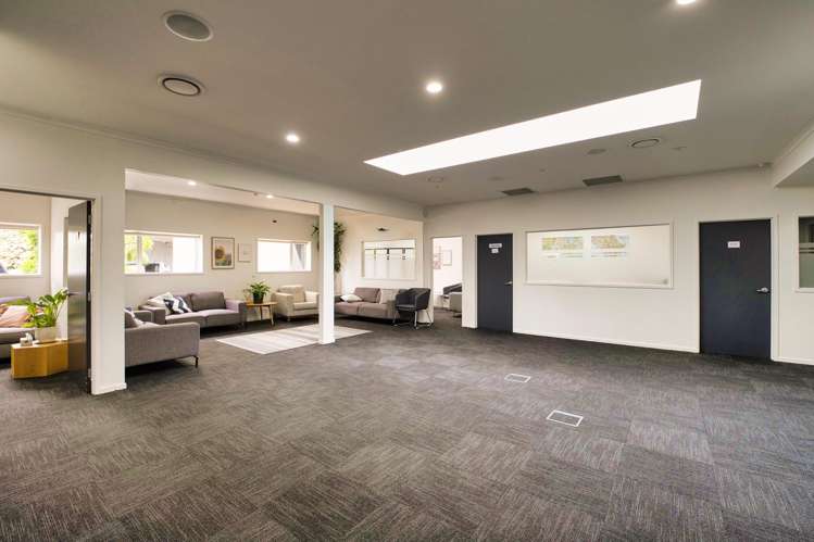 21 Tamariki Avenue Orewa_5