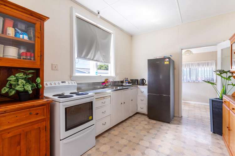 2 Gladstone Street Dannevirke_3