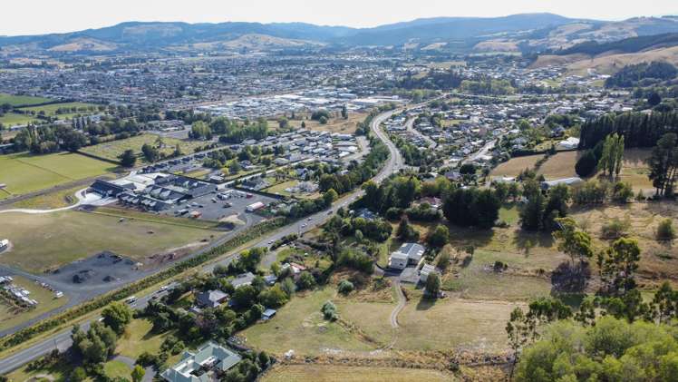 5 Main South Road East Taieri_25