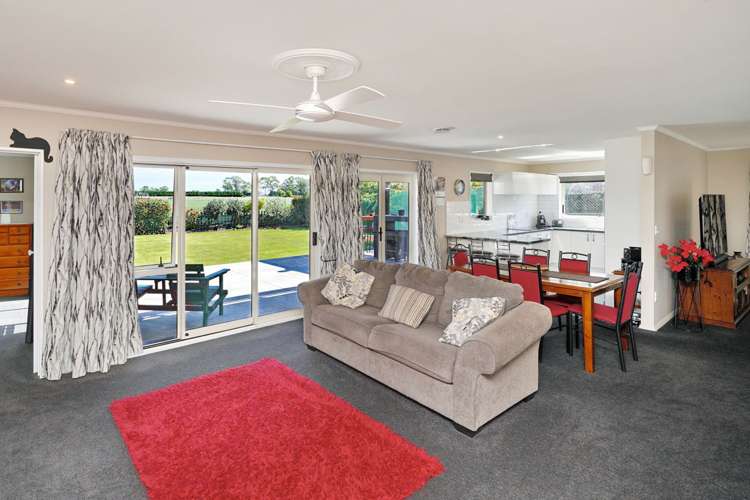 64 Roydon Drive Templeton_7