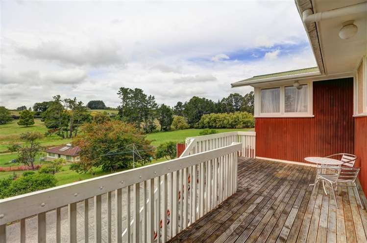 54 Acacia Crescent Glenview_16