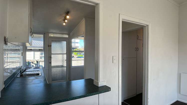 1/5 Aranui Rd Mount Wellington_7