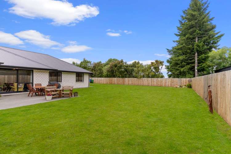 59 Graeme Foote Street Darfield_15