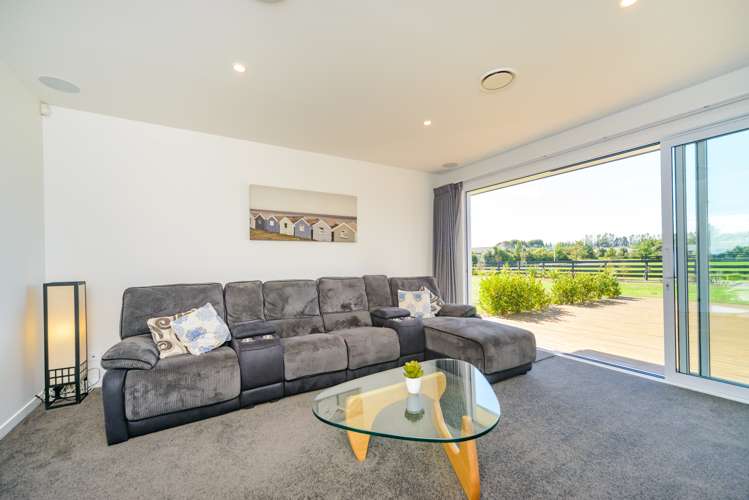 33 Hartwell Drive Kelvin Grove_14