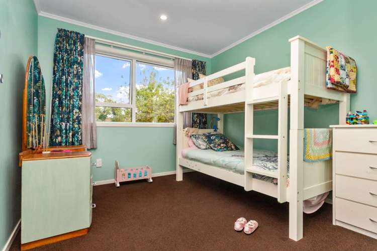 9 John F Kennedy Place Glen Eden_10