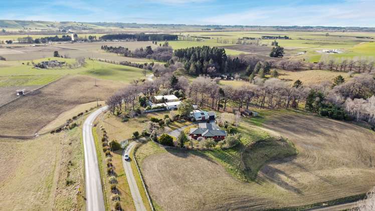 141 Gordons Valley Road Maungati_17