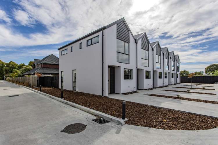 9/29 Main South Road Sockburn_23