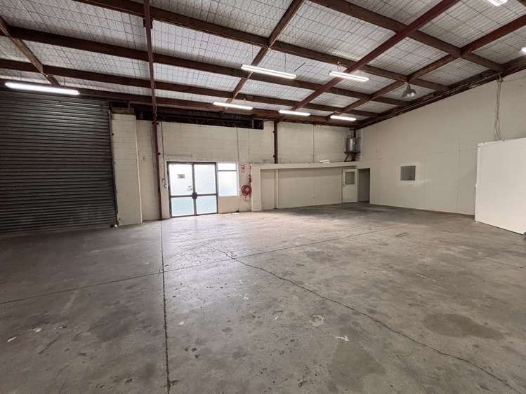 D/29 Cartwright Road Kelston_4