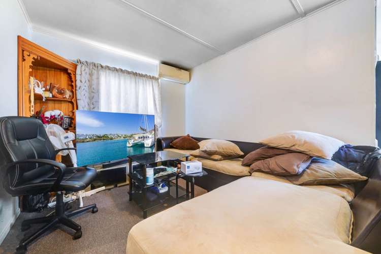 2/34 Plumley Crescent Mangere_2