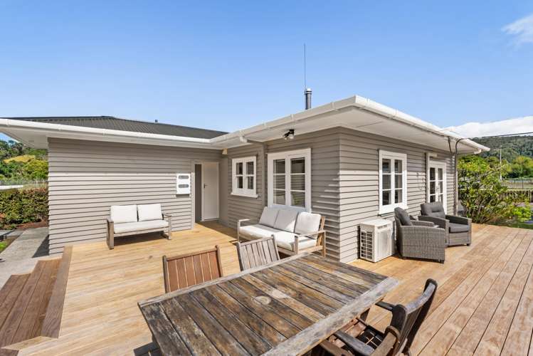 116 Loop Road Otaika_23