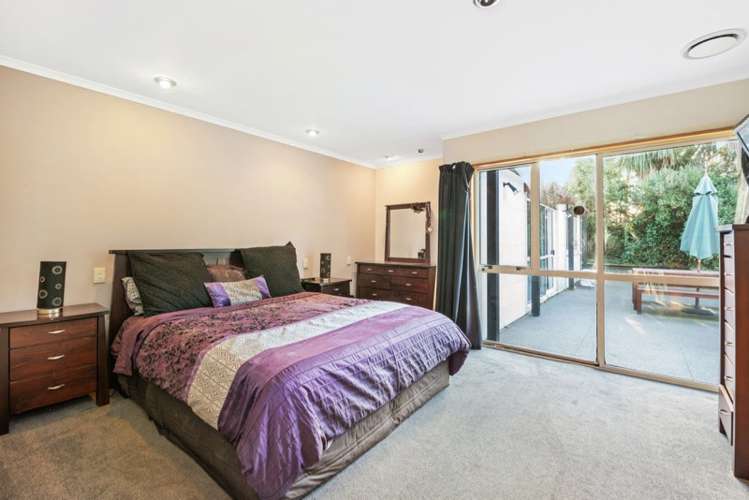 49b Lakewood Drive Burwood_6
