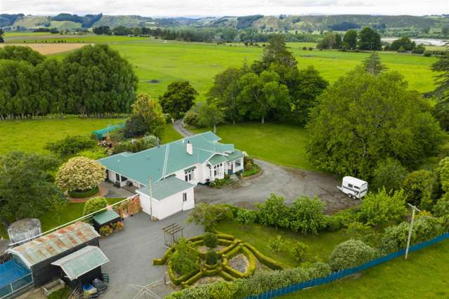 TEAM LEWIS - TE POHUI HOMESTEAD & 5.0966 HA FARMLET