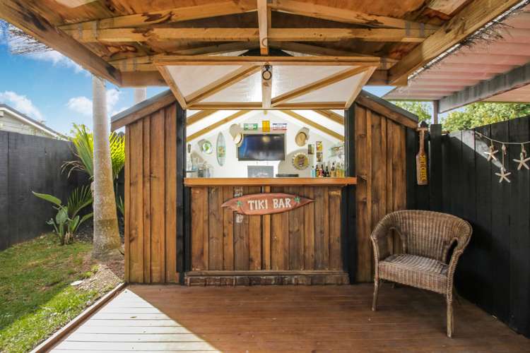 48a Marine Parade Mellons Bay_19