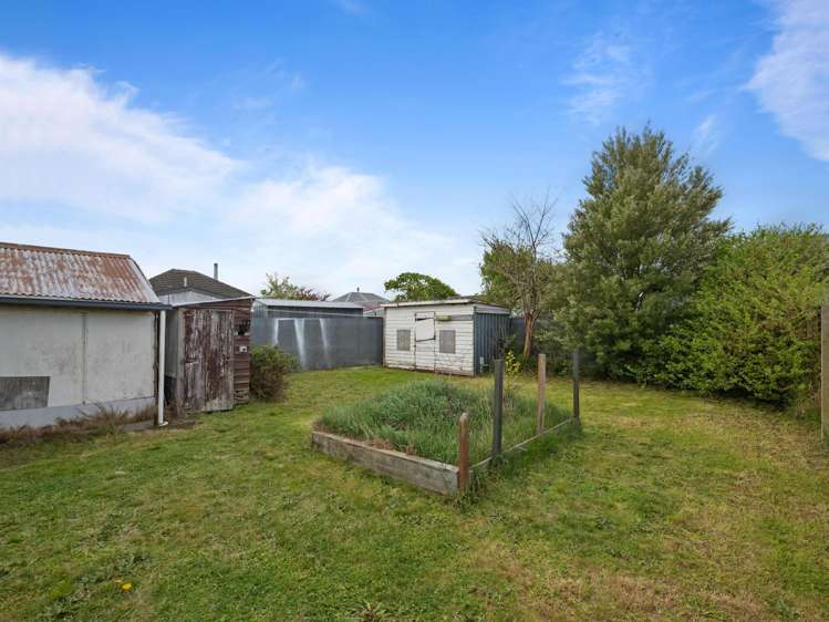 3 Bournemouth Crescent Aranui_14