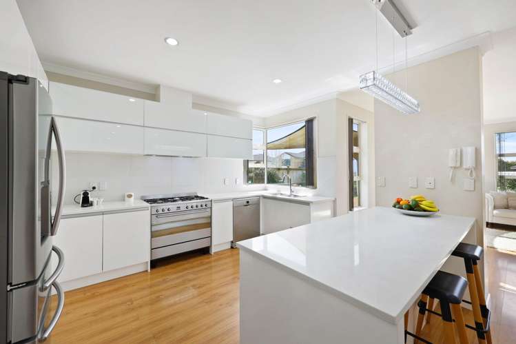 2 Murray Becroft Avenue Henderson Valley_31