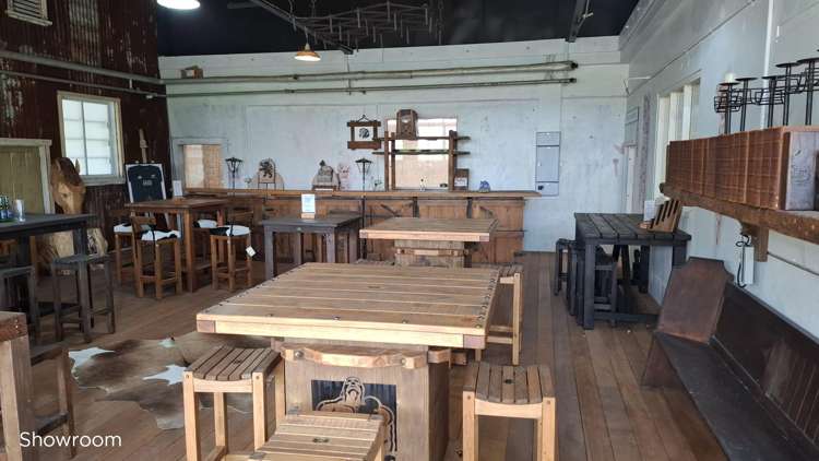 483 Peake Road Cambridge_11