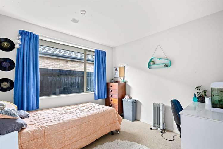 2 Aitkenhead Court Parakai_11