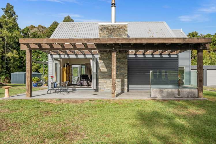 32 Baker Road Poroti_9
