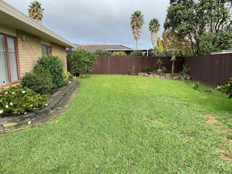 27 Glenross Drive Wattle Downs_19