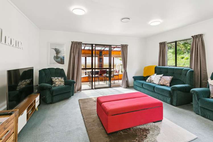 112 Holloway Road Aro Valley_3