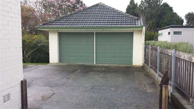 16 MacDiarmid Road 3283_3