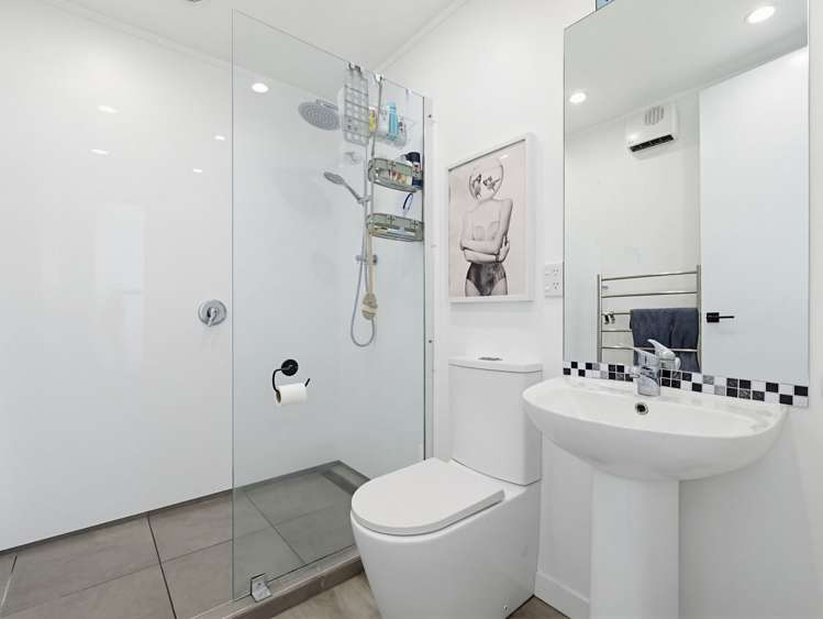 5 Hetherington Road Ranui_22