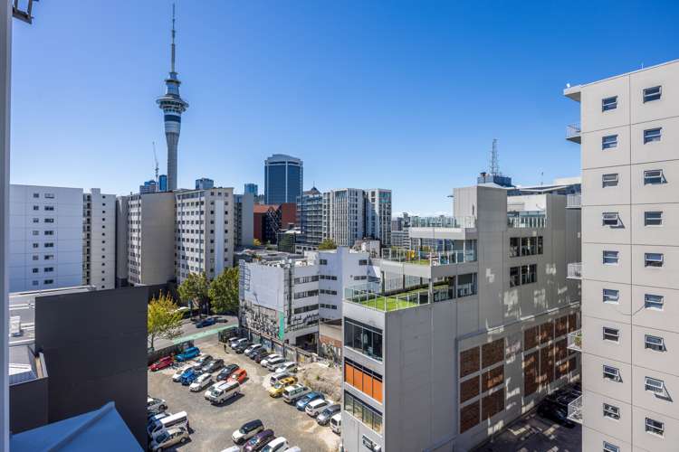 8d/92 Nelson Street Auckland Central_5