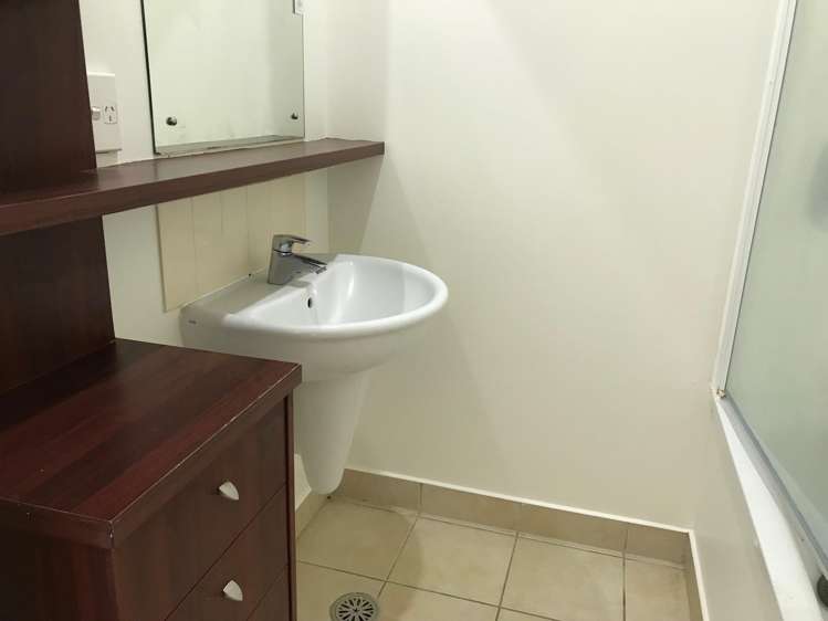 22/150 Chapel Rd Flat Bush_9