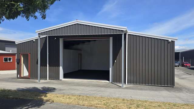 Workshop, office & amenities